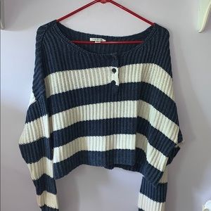 American Eagle Sweater (off the shoulder)